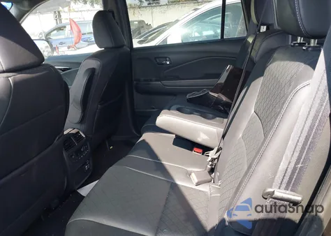 2019 Honda Passport Touring z USA, uszkodzony, nr VIN 5FNYF7H97KB005438